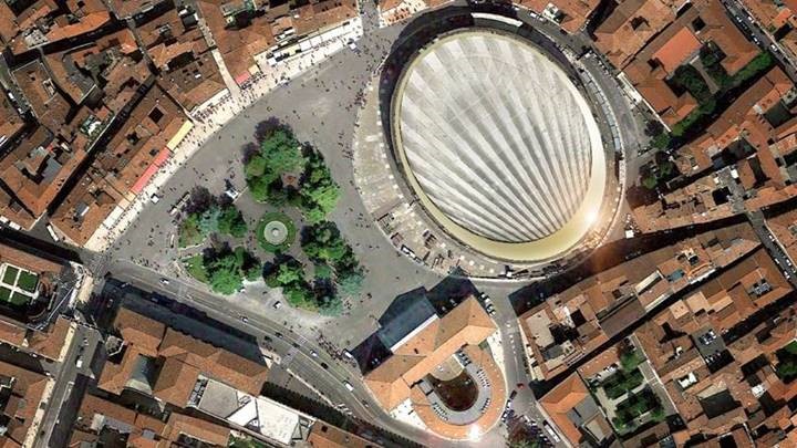 Retractable Roof