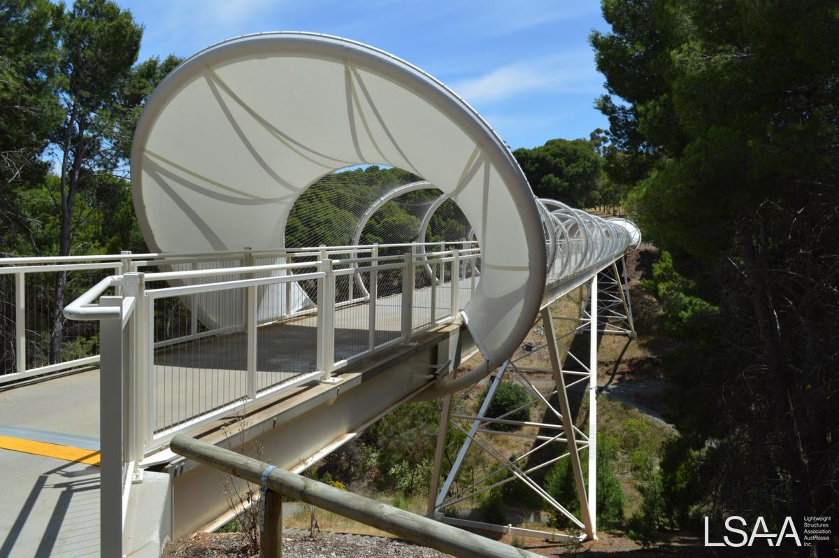 2082Flinders-Uni-Foot-Bridge-Day---Entry-Structures03